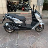 Kymco KRV 200