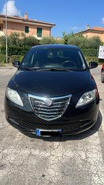 Lancia Ypsilon usata
