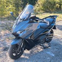 YAMAHA TMAX 560 Tech Max 2021
