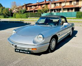 Alfa Romeo Spider Duetto 1.6 Carburatori