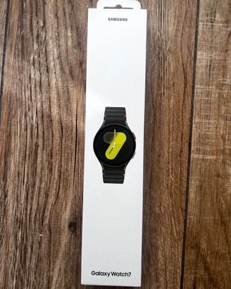 Samsung Galaxy Watch7 44 mm – NUOVO SIGILLATO