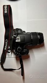 Macchina Fotografica CANON EOS 1300D 18/55