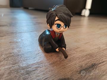 Action figure Harry Potter su scopa