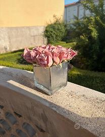 Centrotavola con fiori finti