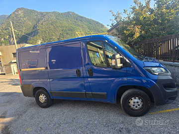 Furgone Peugeot Boxer