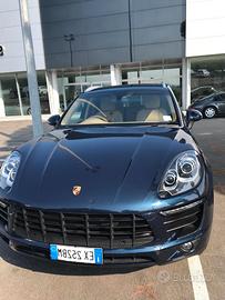 PORSCHE Macan - 2014