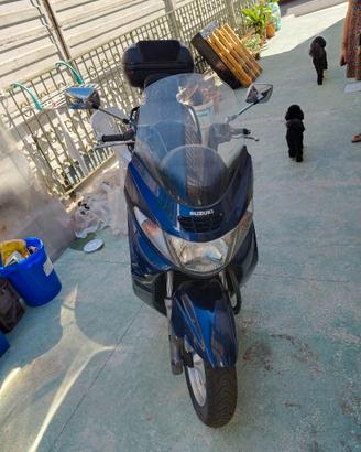 Suzuki Burgman