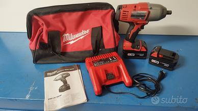 Avvitatore a impulsi Milwaukee HD 18 HIW - Kit com