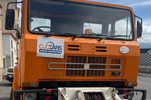 FIAT OM 75 4x4 munito di verricello 27.863 km