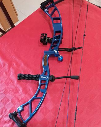 KINETIC ARCO COMPOUND TRIUM X HYBRID CAM + SET