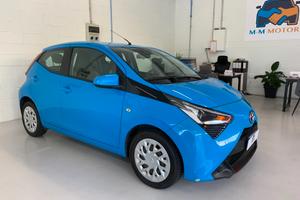 Toyota Aygo 1.0 VVT-i 69 CV 5 porte x-business