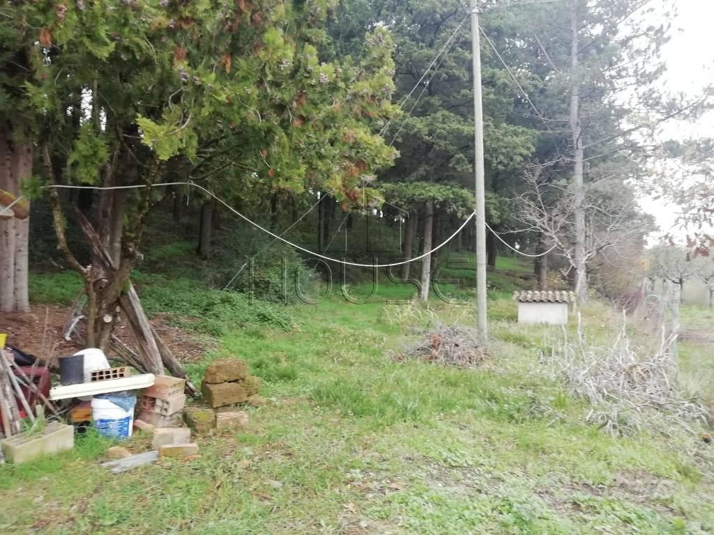 Terreno di 150 m² a Umbertide - Vista 2