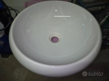 lavandino ad appoggio