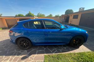 Alfa Romeo Stelvio 2021