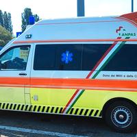 Ambulanza vw transporter 2.5 tdi - t5 4x4