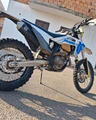 Husqvarna FE 250 4 tempi 2020