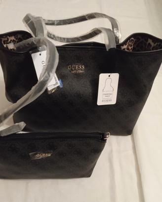 Borsa a spalla con pochette nera animalier Guess 