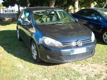 Volkswagen Golf 1.6 TDI DPF 5p. Highline