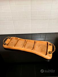 Vassoio aperitivo snack estate antipasto in ulivo