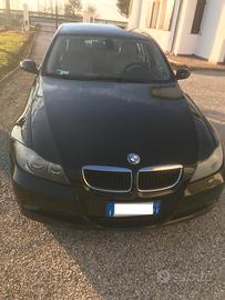 BMW Serie 3 E90 - 2005 - Futura