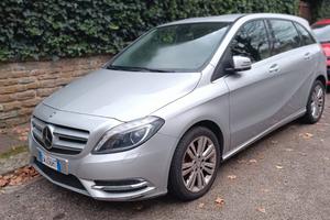 Mercedes clas B, full optional, diesel, 2014