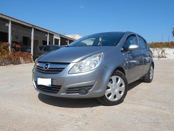 Opel Corsa 1.0 12V 5 porte 2008