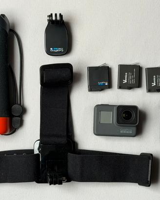 Gopro 5 + batteria e accessori