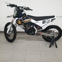 Husqvarna FC 250 cross