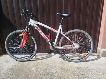 Mountain bike rock rider 340