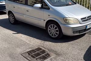 Zafira A 2,2dti elegance