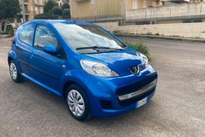 Peugeot 107 1.0 68CV 5p. Plaisir