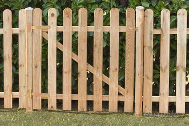 recinzione in legno