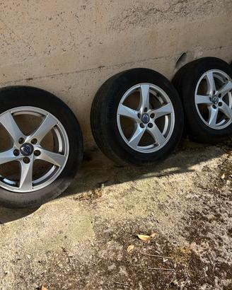 Cerchi in lega originali Volvo 16”