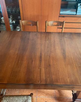 Tavolo in legno