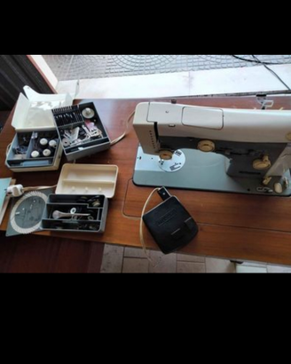 Macchina da cucire Necchi Julia 534