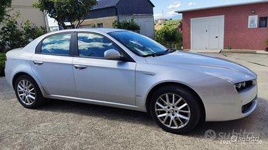 Alfa romeo 159 1.9 jtd m berlina per ricambi (2a)