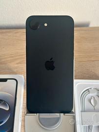 Apple iPhone 16e 256GB Nero