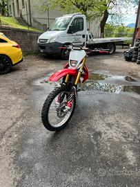 Honda hm cre six competition