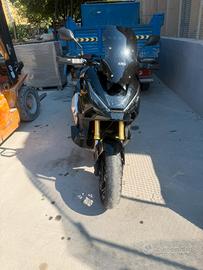 HONDA X-Adv 750 2025/
