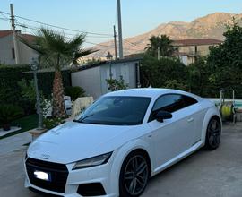 Audi TT 2.0 TFSI 230cv quattro s-Line