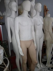 manichino uomo adattato 