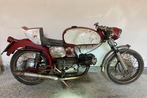 Aermacchi Harley Davidson 250 N (ala verde)