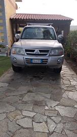 Mitsubishi Pajero 3.2 16V DI-D 3P GLS1