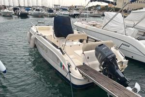 Marea 19 -Cantiere Emmemare-Motore Yamaha F40-