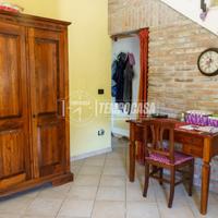 APPARTAMENTO CON INGRESSO INDIPENDENTE DI AMPIE ME