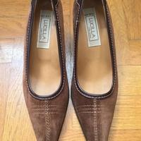 Scarpe comode in vera pelle con tacco 38