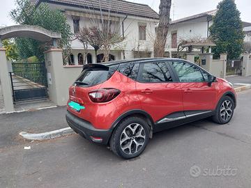 Auto Renault Captur Sport Edition