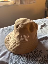 cappello miu miu beige (originale)