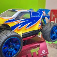 Auto elettrica 1/16 bruhless +80km