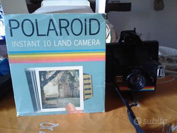 macchina fotografica polaroid ISTANT 10